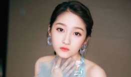 娱乐圈吃瓜美女是谁啊百度云,揭秘百度云背后的神秘人物