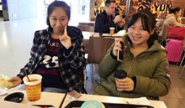 娱乐圈吃瓜小群众,揭秘吃瓜群众的狂欢盛宴